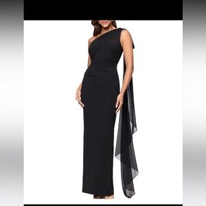 Elegant Black One-Shoulder Evening Dress